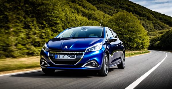 Peugeot 208 puretech : performance et style réunis !