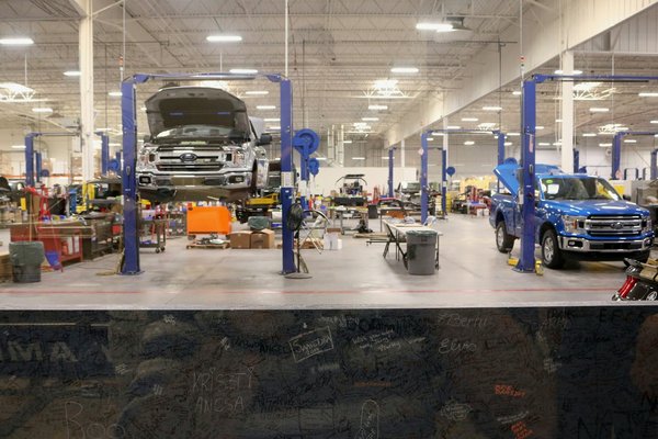 La Transformation des Usines Automobiles à l'Ère de l'Industrie 4.0